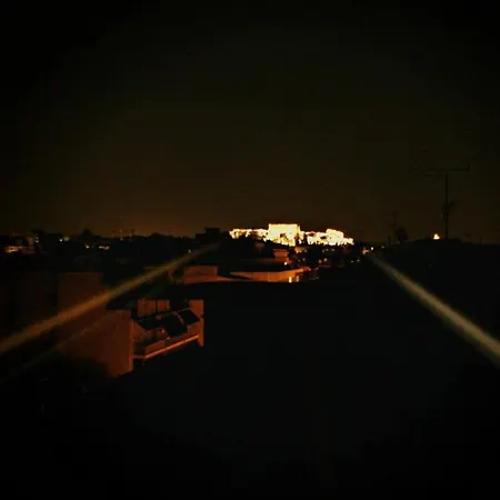 Minimalistic Studio With Acropolis View Shared Roof Top Athen Exterior foto