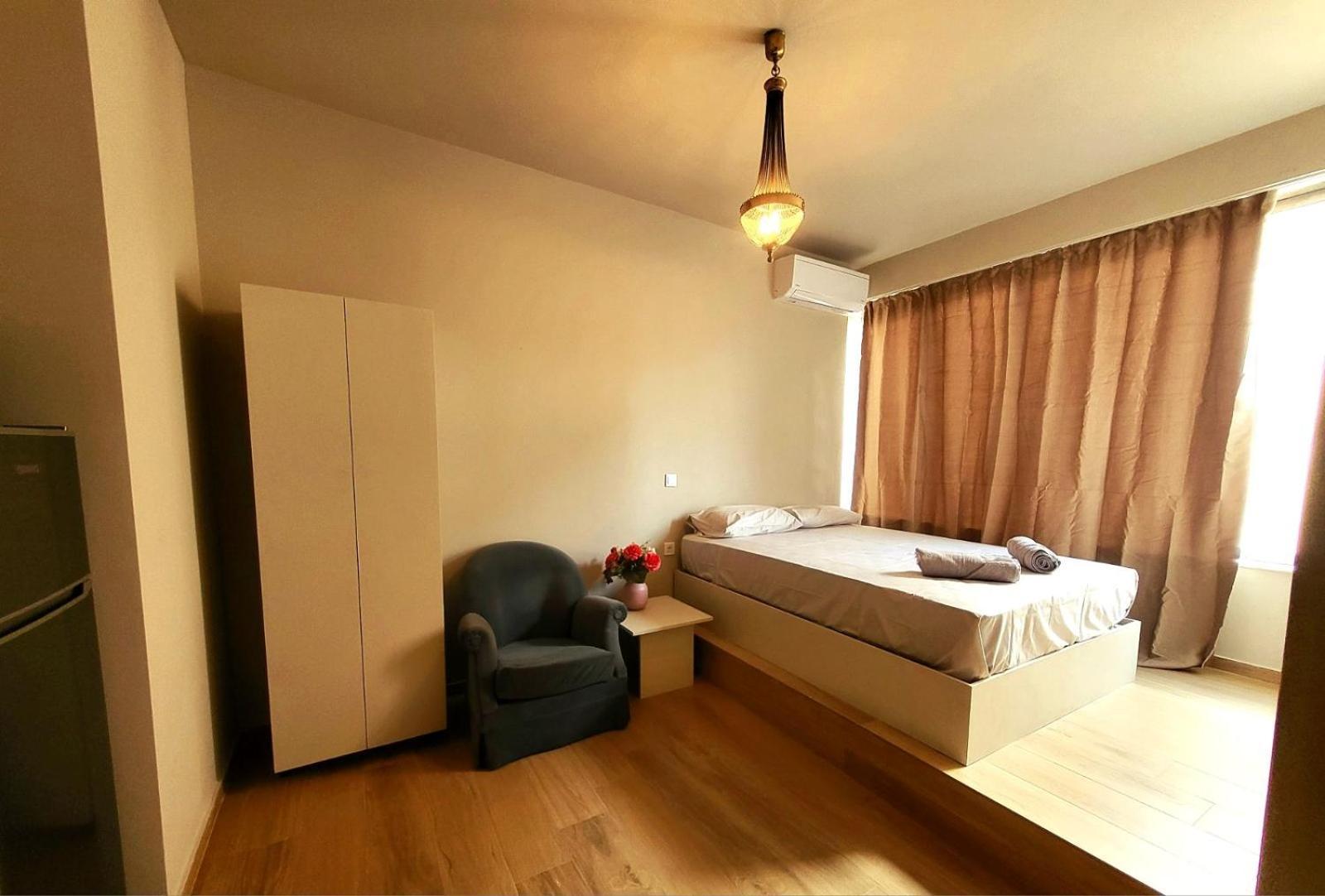 Apartment Minimalistic With Acropolis View Shared Roof Athen
