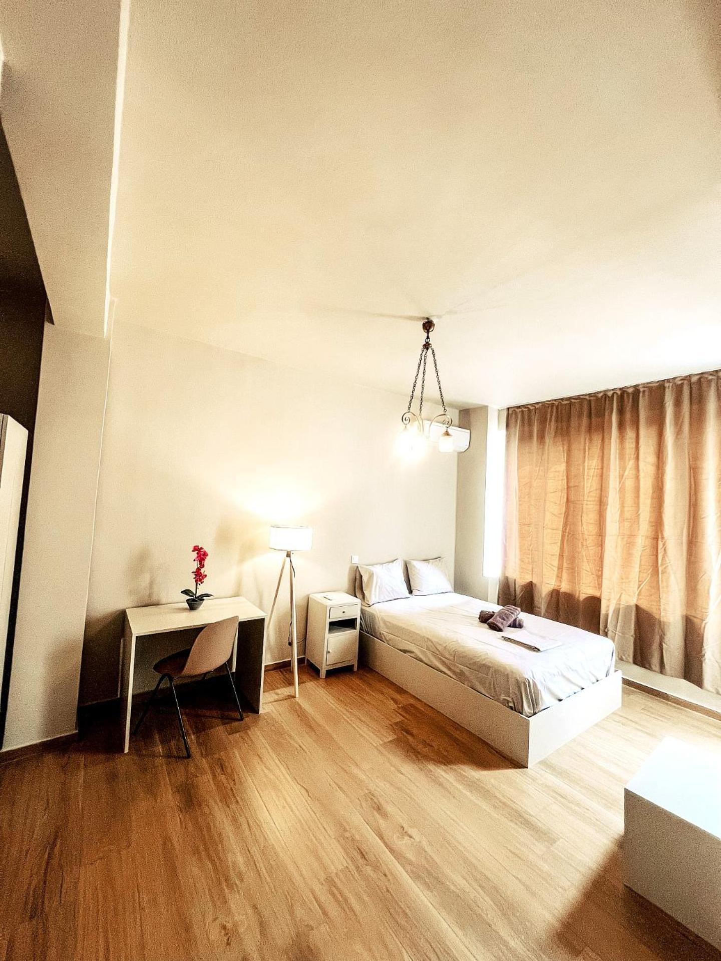 Minimalistic With Acropolis View Shared Roof Apartment *