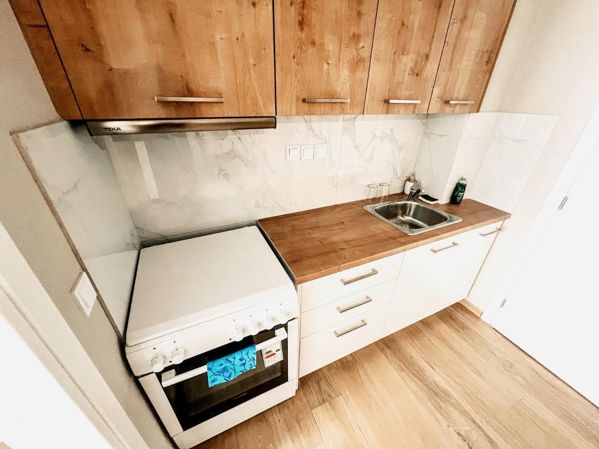 Minimalistic With Acropolis View Shared Roof Apartment Athen